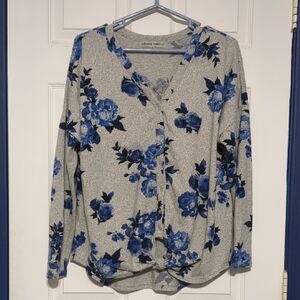 Floral Button-Up Blouse XL